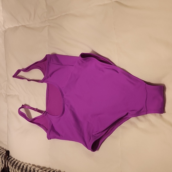 SKIMS ONE PIECE BATHING SUIT - Picture 2 of 5